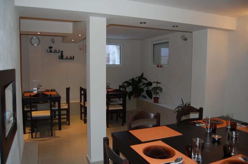 Rozovata Kashta Hotel Kyustendil Luaran gambar